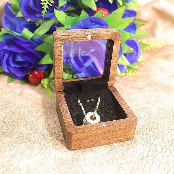 Wood Visible Window Pendant Storage Box