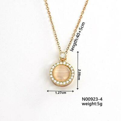 Simple and Versatile Brass Pendant Necklacs