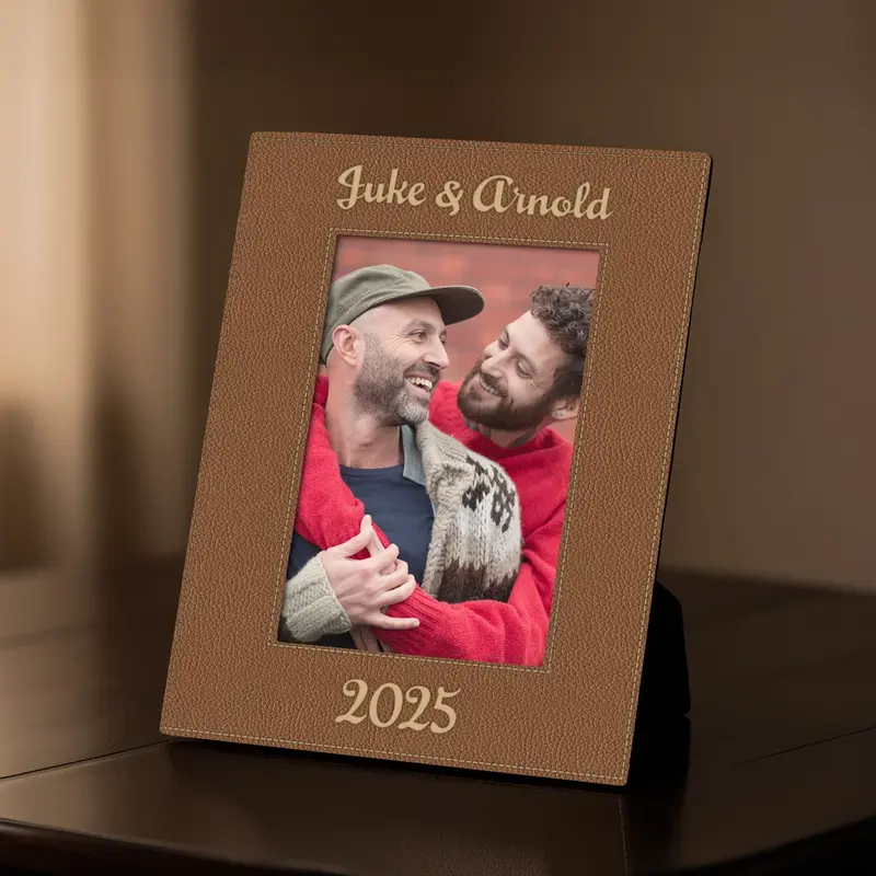 Leather Picture Frame - Brown-4 x 6 / White