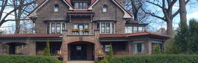 The Stately Houses of the Casa Loma District