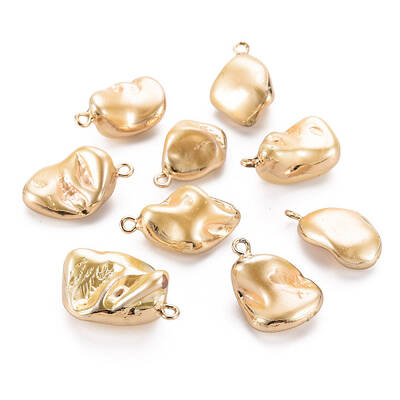 Electroplate Freshwater Shell Pendants