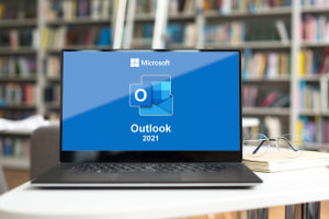 Microsoft Outlook 2021