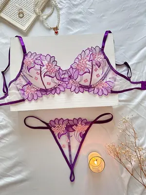 Women's Floral Embroidery Sexy Lingerie Set, Adjustable Spaghetti Strap Bra & Sheer Thong Two-piece Lingerie Wear Set, Linger...