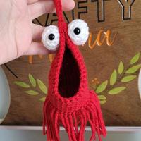 Crochet Yip Yip Mini Hanging Basket by Crafty Mama, Decorative, Decor
