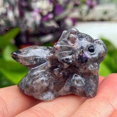 Natural Syenite Carved Figurines Statues for Home Desktop Decoration