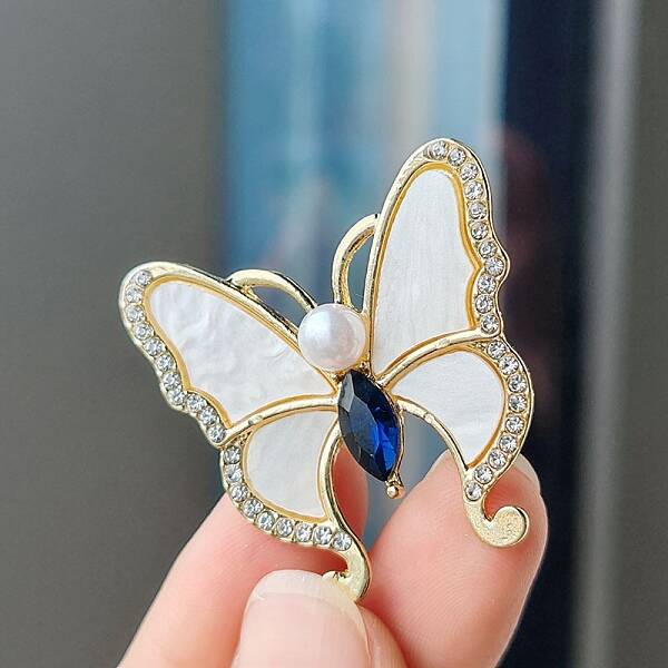 Butterfly Alloy Rhinestone Brooches for Backpack Clothes