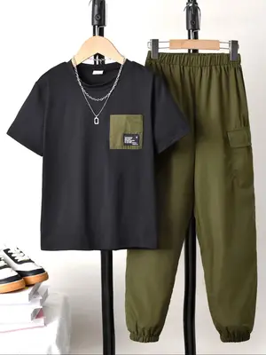 Two-Piece Set Boy's Letter Patched Short Sleeve Tee & Cargo Pants, Casual Round Neck T-shirt & Pocket Trousers for Summer, ...