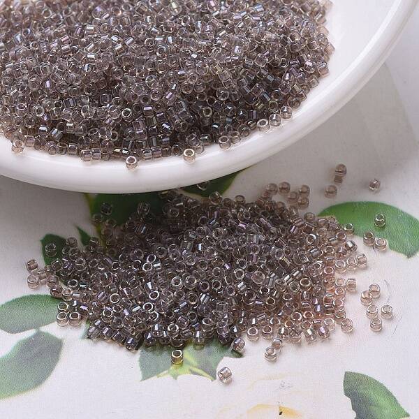 MIYUKI Delica Beads