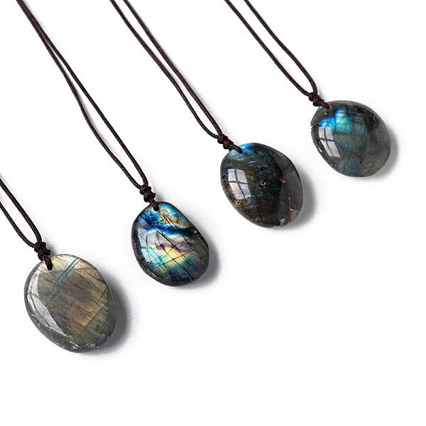 Natural Labradorite Oval Pendant Necklaces