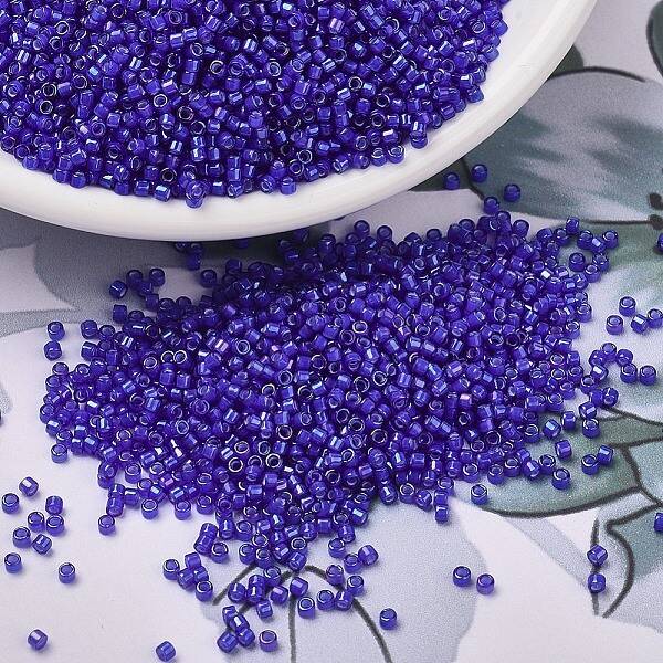 MIYUKI Delica Beads