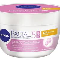 Nivea Crema Facial Hidratante 5 En 1 Tono Natural (Pink Cap) - Moisturizer for All Skin Types - Skincare Cream Moisturizing S...