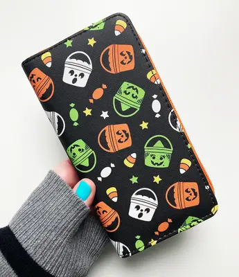 Boo Bucket Long Wallet