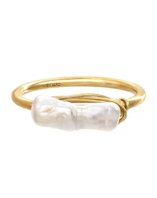 Halle Ring | Metal Color: Gold | Size: 5