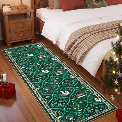Garvee Christmas Runner Rug 2x6 Non-Slip Washable Polyester Soft Low Pile Stain Resistant Green for Kitchen Hallway Bedroom