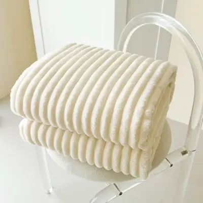 Solid Color Flannel Blanket, Soft Comfortable Throw Blanket, Air-conditioned Room Blanket, Warm Nap Blanket for Home Office T...