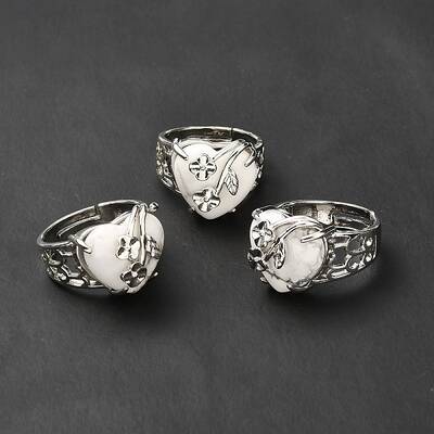 Natural Howlite Adjustable Rings