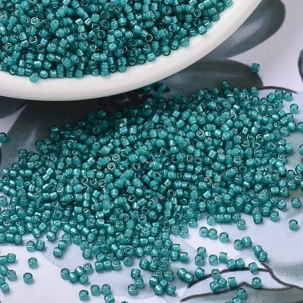 MIYUKI Delica Beads