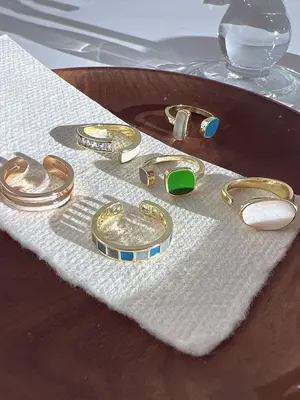 Summer Fashion Artificial Gemstone Decorated Hollow Out Open Adjustable Ring for Women, Casual Simple Alloy Matching Jewelry,...