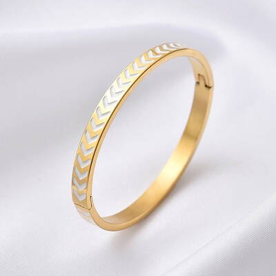 Vintage Golden Stainless Steel Bangles for Women