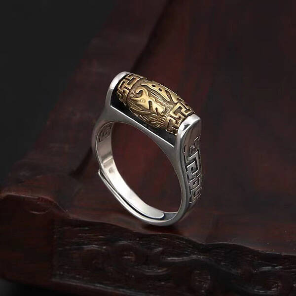 Buddhist Six-word Mantra Brass Finger Rings