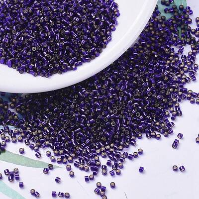 MIYUKI Delica Beads