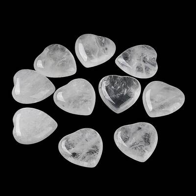 Natural Quartz Crystal Heart Palm Stones