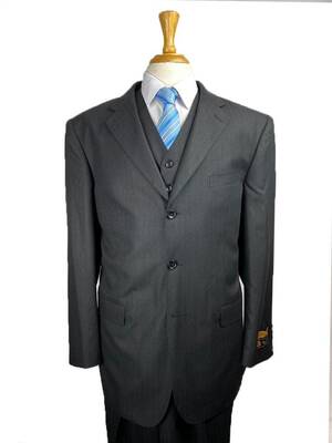 Classic Fit Suit - Pleated Pants - Athletic Fit Suits - Executive Cut Suit