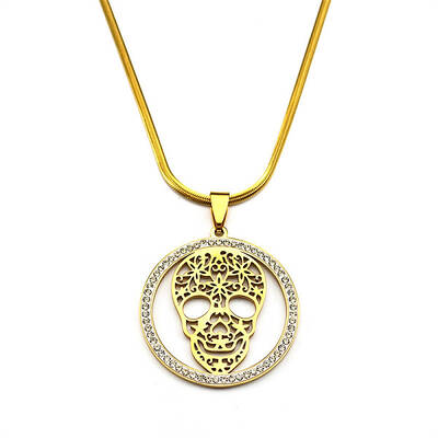 304 Stainless Steel Hollow Skull Pendant Necklaces