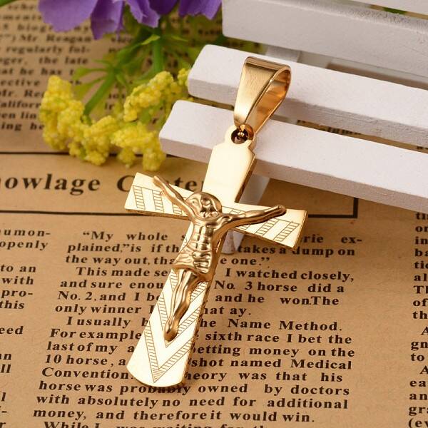 Ion Plating(IP) 304 Stainless Steel Crucifix Cross Pendants