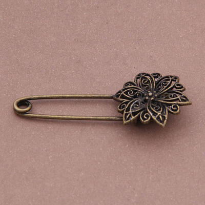 Tibetan Style Alloy Brooches