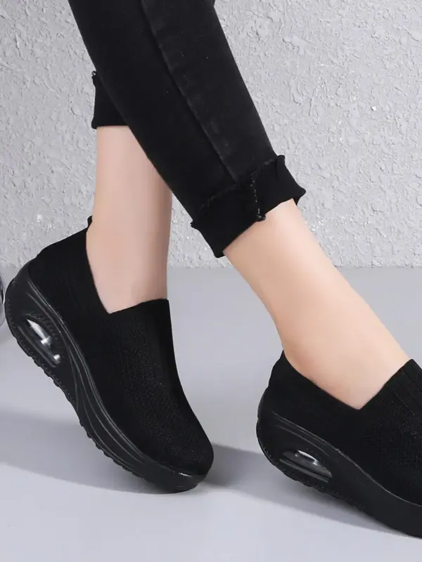 Women's Summer Plain Lightweight Knitted Mesh Breathable Low Top Sneakers, Casual Non-slip Comfortable High Elasticity Air C...