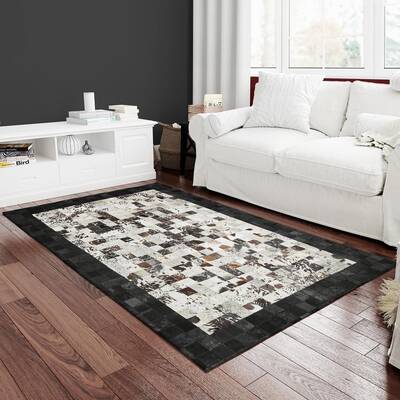 Real Cowhide Patchwork Black Edged Carpet