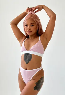 The Triangle, Pink | Size: L