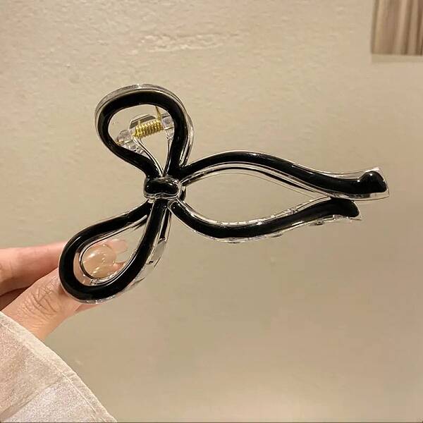 Plastic Claw Hair Clips
