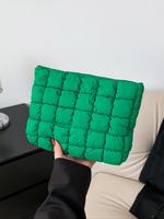 Solid Color Quilted Design Clutch, Purse Women, Makeup Bag, Large Capacity Travel Storage Bag with Zipper, Portable Travel St...