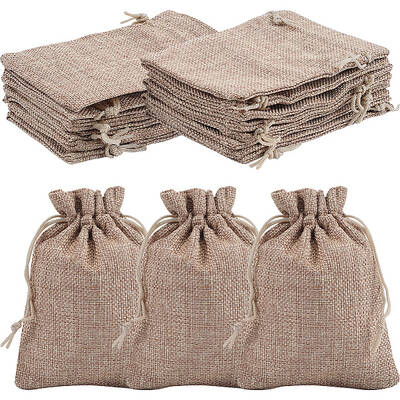 Beebeecraft 16Pcs Burlap Bags Polyester Drawstring Pouch Linen Gift Bags for Jewelry Wedding Favors Present and DIY Craft (Co...