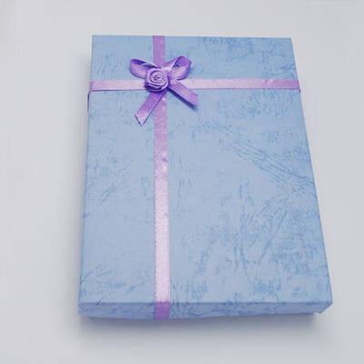 Jewelry Cardboard Boxes with Flower(Color Random Delivery) and Sponge Inside