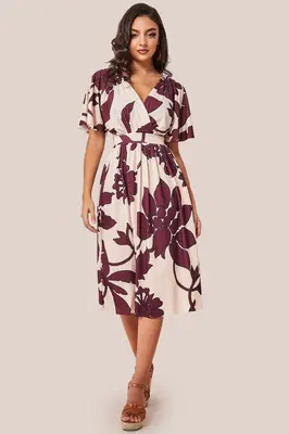Goddiva Leaf Print Flutter Sleeve Midi - Cream