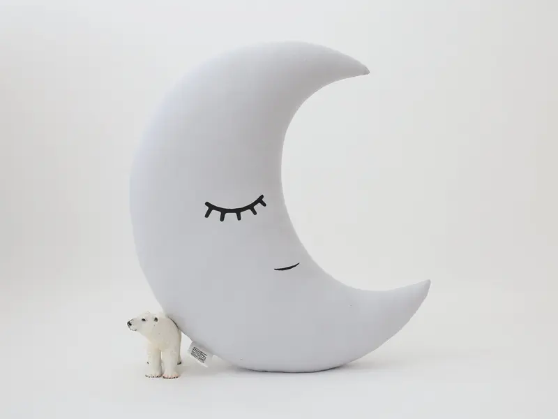 Crescent Moon Pillow (21 colors)