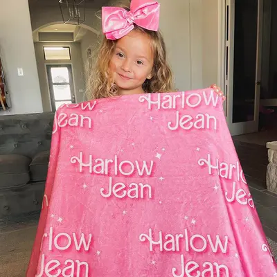 Pink Girl Personalized Name Fleece Blanket - Aperturee