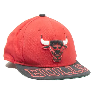 MITCHELL & NESS Chicago Bulls Mens Snapback Cap Red Wool M