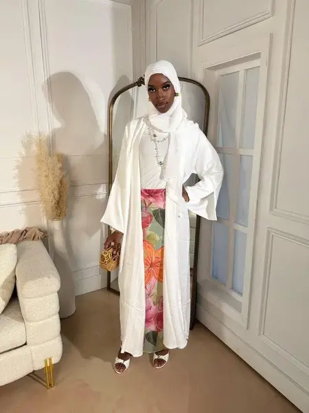 White Serene Linen Abaya Set - Lightweight Breathable Summer Wear with Matching Hijab & Belt for Everyday Elegance