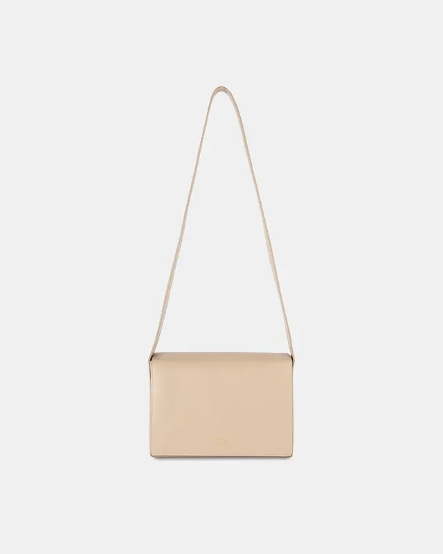 ?? BO Satchel Corn Leather | Color: Black