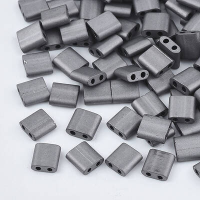 2-Hole Glass Seed Beads