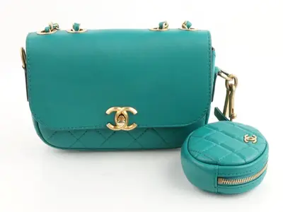 Pre-owned CHANEL Leather Shoulder Bags Multi Pouching Flap Bag with Coin Purse Quilted Calfskin Shoulder Bag