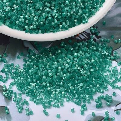 MIYUKI Delica Beads