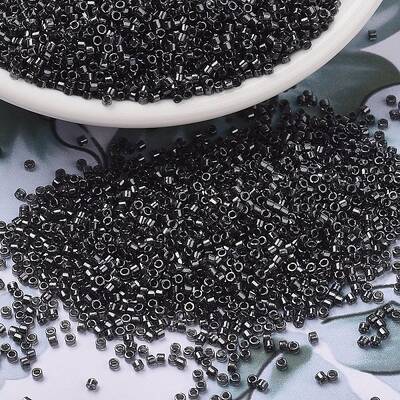MIYUKI Delica Beads