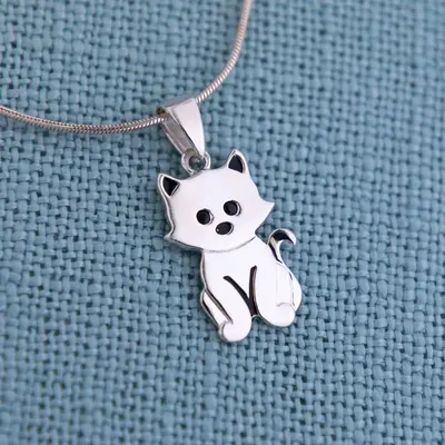 Sweet Feline Sterling Necklace - with Diamond Cut Chain