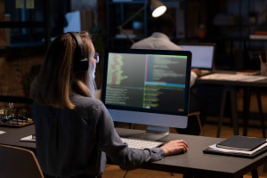 Windows IT Security - Role of SOC Analysts & Centers
