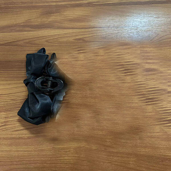 Bowknot Cloth Claw Hair Clips